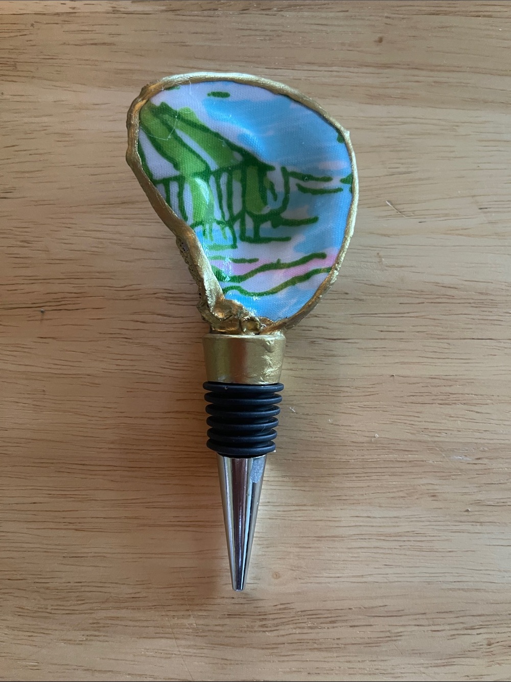 Handcrafted Shell Wine Bottle Stopper made with Authentic Lilly Pulitzer Fabric